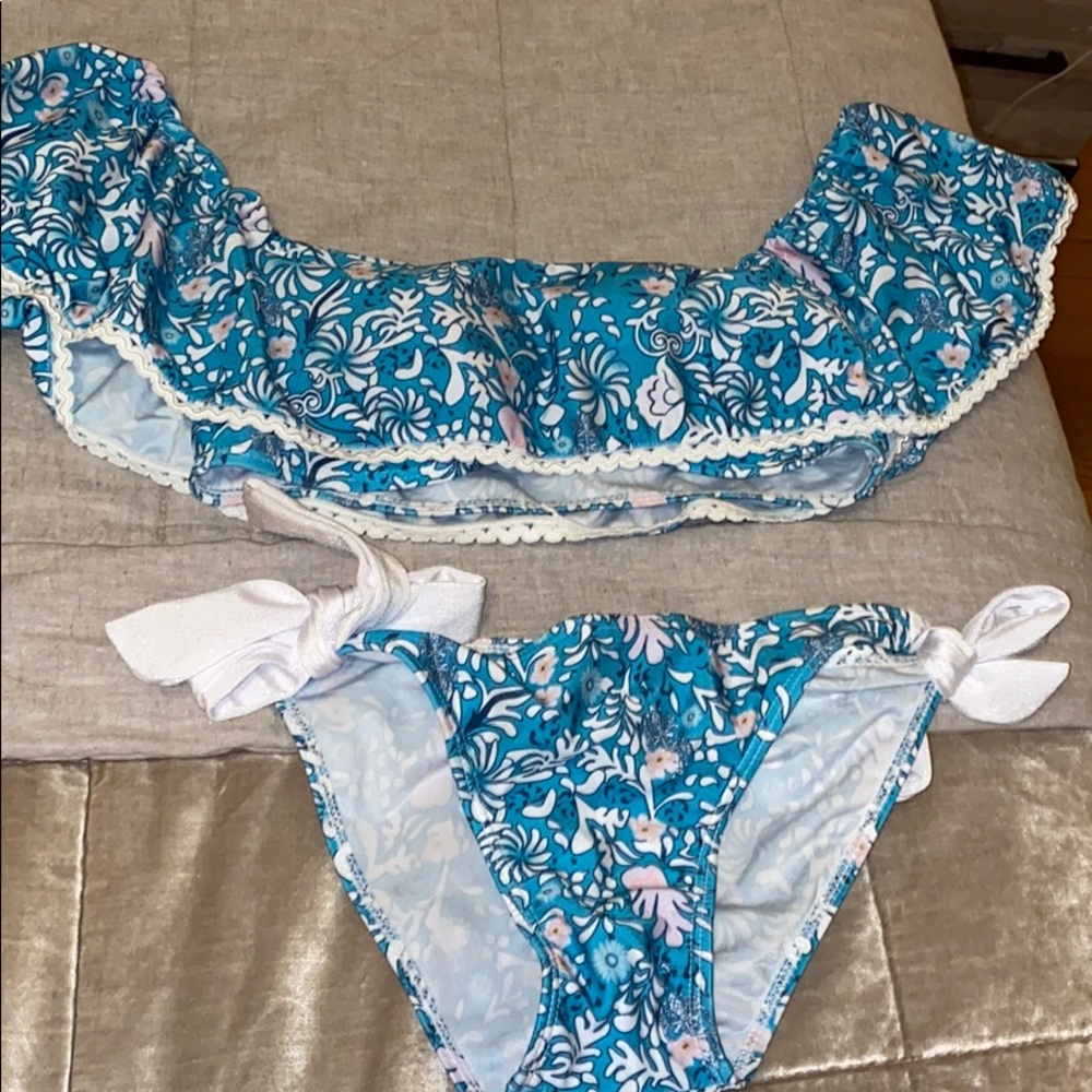 Swim suit